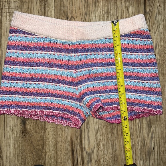 NEW! Zara Crochet Set (Halter Top and Shorts) - Picture 7 of 7